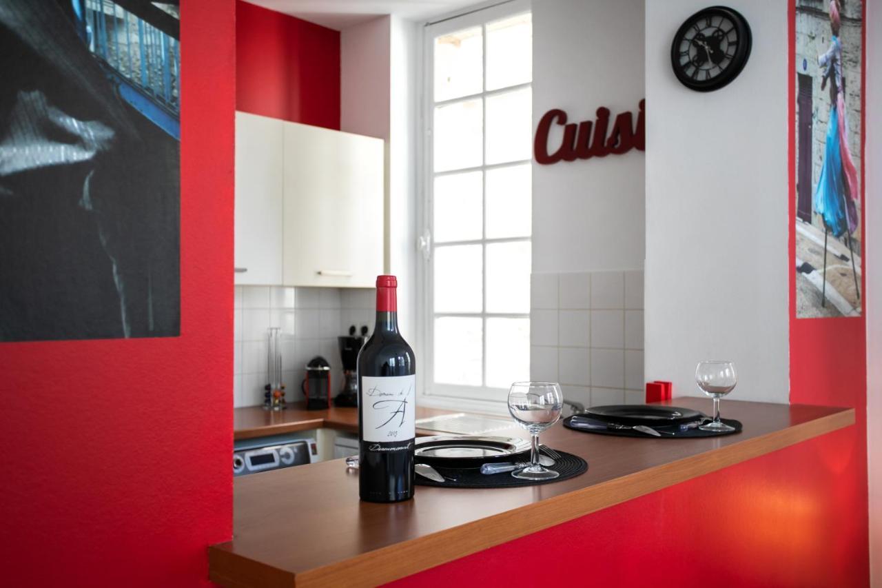 Apartamento Corps Et Graphi Périgueux Exterior foto